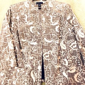 Karen Scott dressy jacket. Excellent condition.